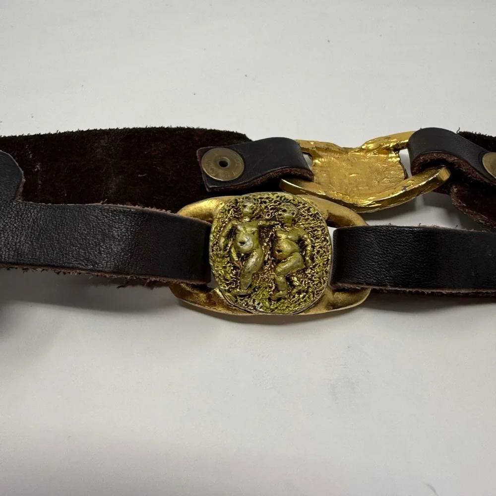 Vintage Dark Brown Leather Cherub Belt Gold Tone Angel Medallion Baroque 32.5in
